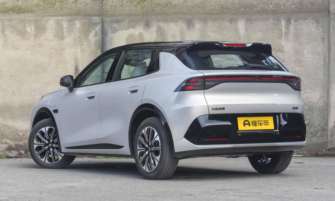 Changan Qiyuan Q05, фотография 3