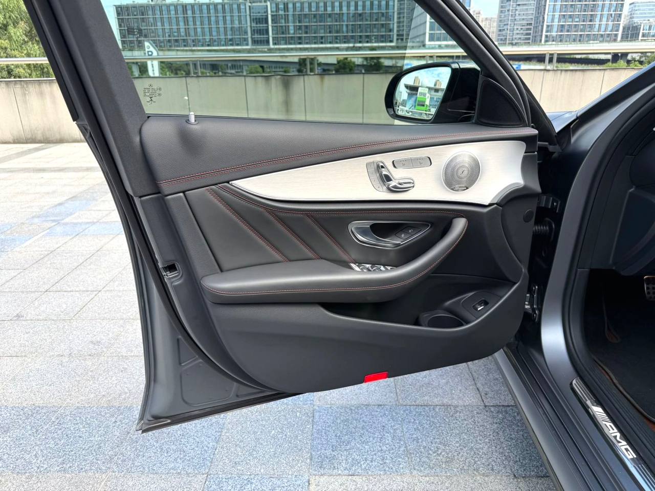 Mercedes-Benz E-Class, фотография 10