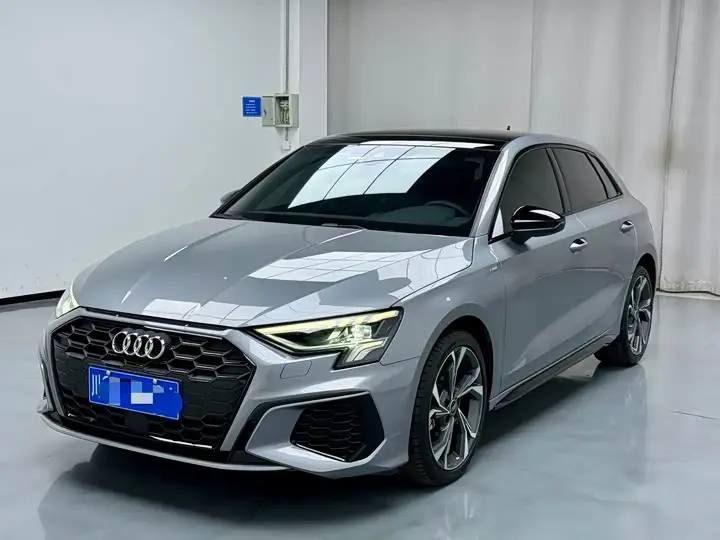 Audi A3 — фото автомобиля