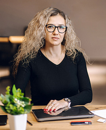 Алёна Рукавишникова — Финансовый менеджер