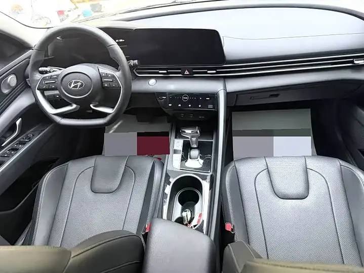 Hyundai Elantra, фотография 8